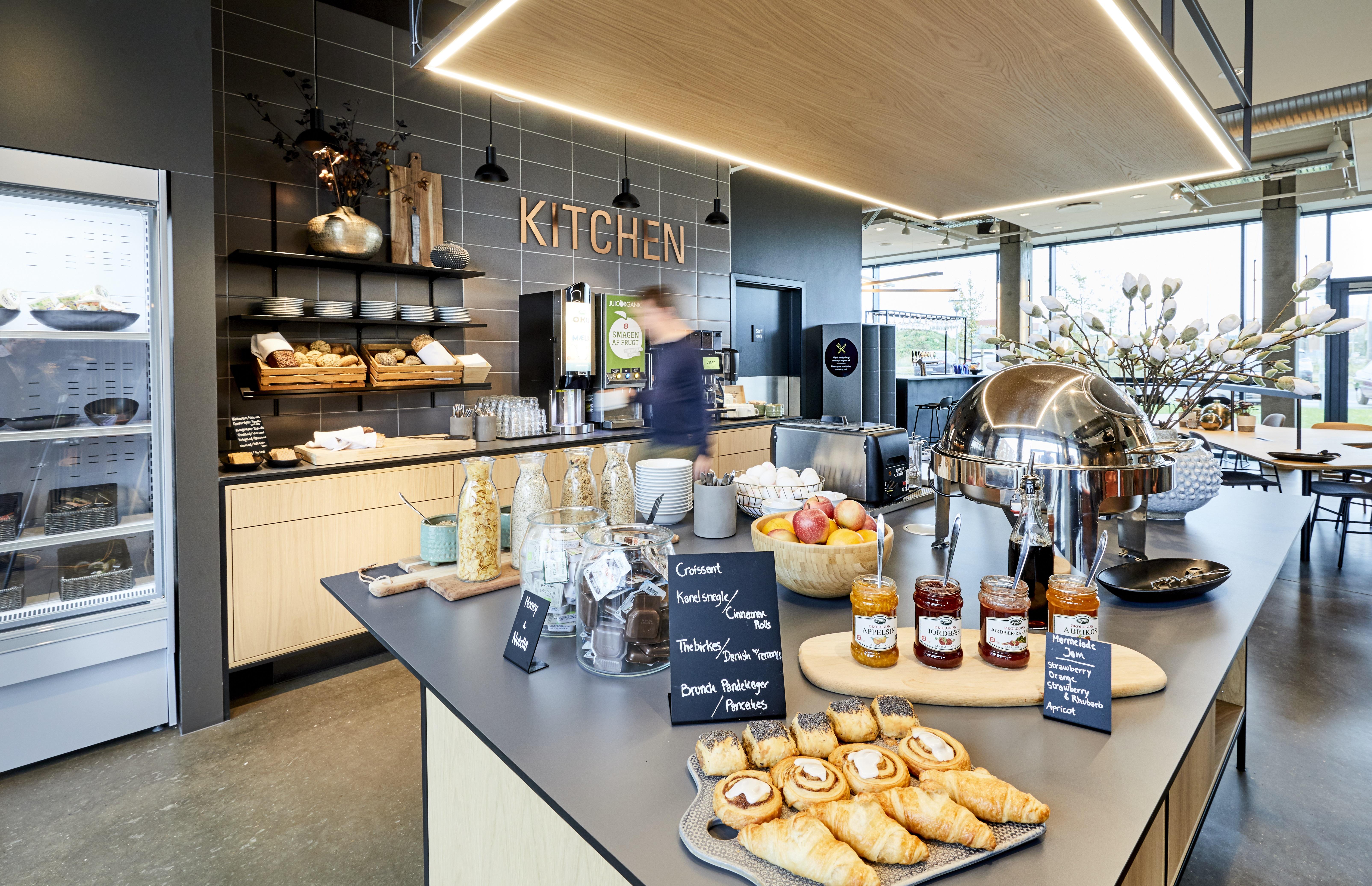 Four Points Flex By Sheraton Lyngby Конгенс Лингби Екстериор снимка
